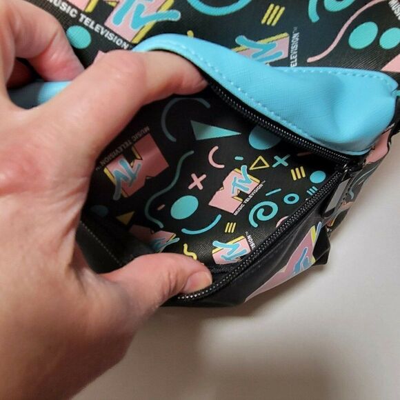 MTV Music Television Mini Backpack w/Zip Pocket Black Multi 10.5\